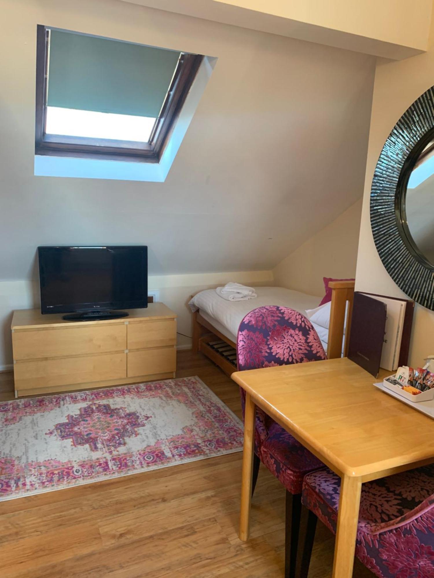 Parkview Guesthouse Cambridge  Ngoại thất bức ảnh